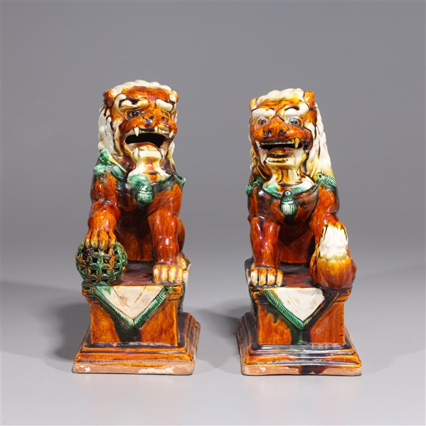 Pair of Chinese sancai glazed ceramic 2ad010