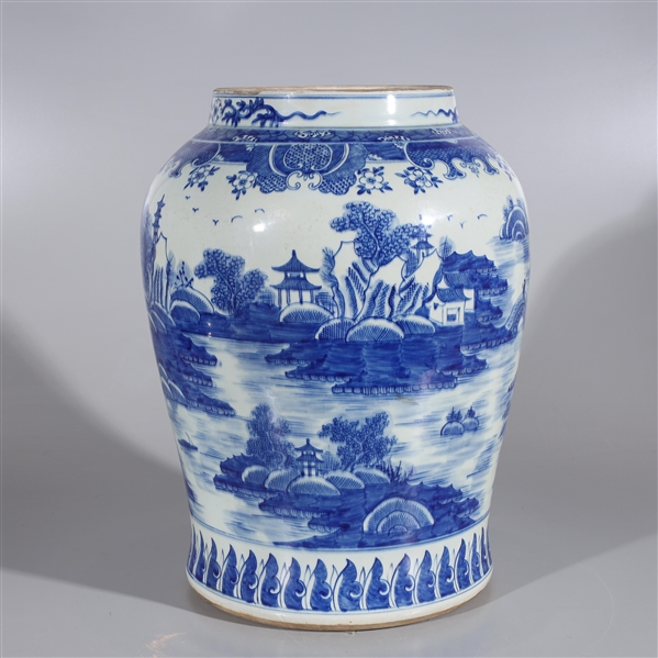 Large Chinese blue and white Kangxi