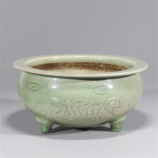 Chinese celadon glazed tripod censer 2ad147