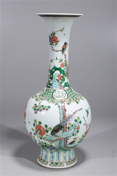 Chinese enameled porcelain famille 2ad198