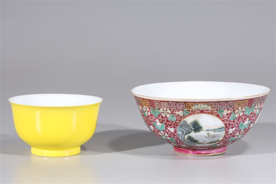 Two Chinese enameled porcelain 2ad1c5