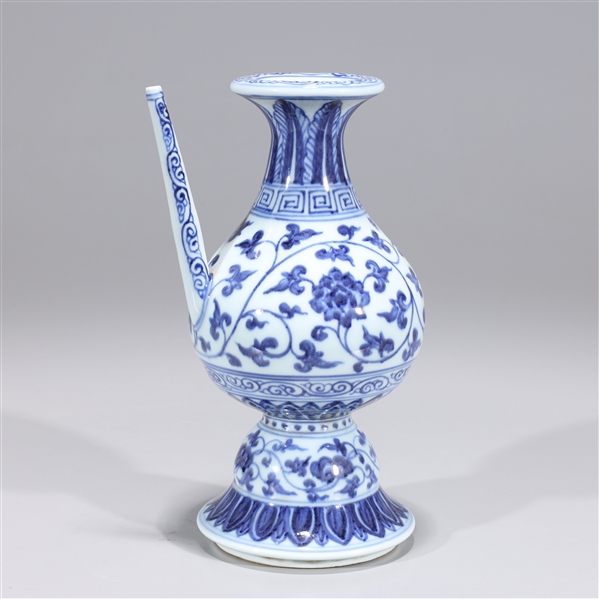 Chinese Ming style blue and white