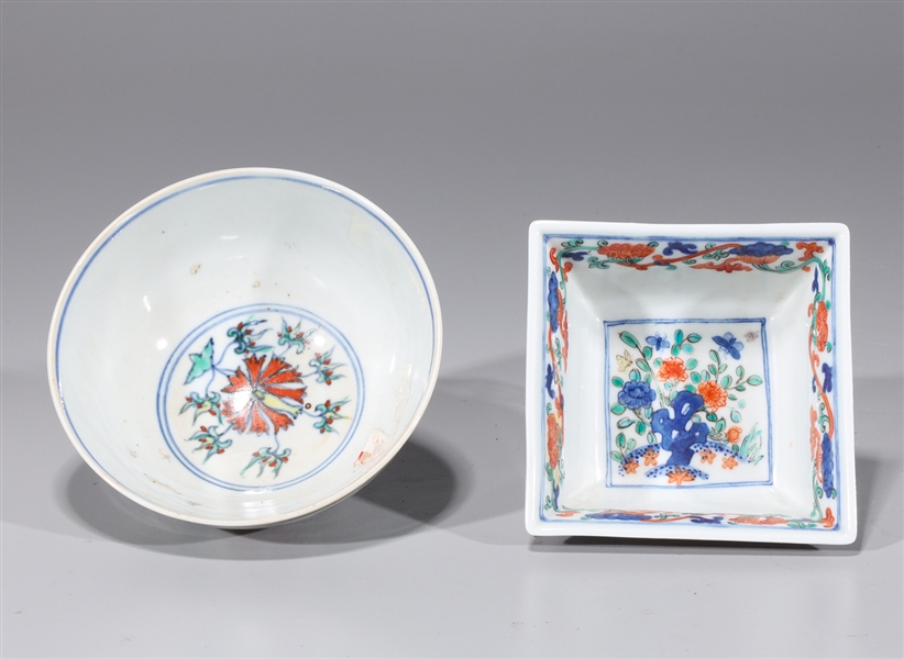 Two Chinese enameled porcelain 2ad1e8
