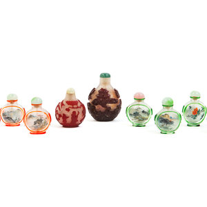 11 Chinese Peking Glass Snuff Bottles
comprising