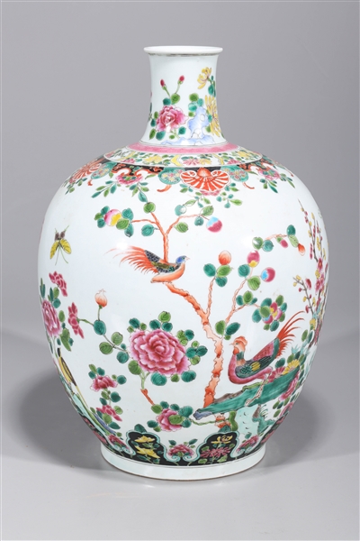 Chinese famille rose enameled porcelain 2ad49f