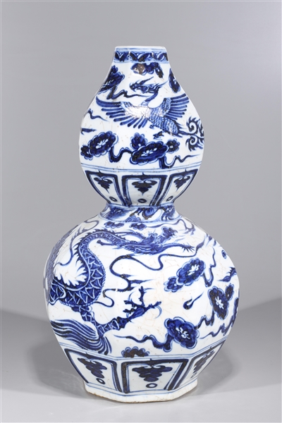 Chinese blue and white double gourd