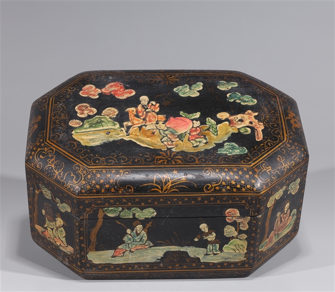 Chinese octagonal lacquered box