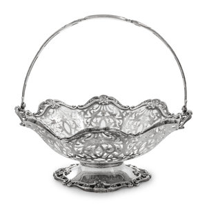 An American Silver Centerpiece 2ad5ad
