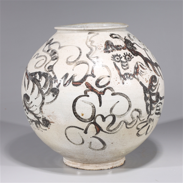 Large Korean glazed ceramic jar 2ad631