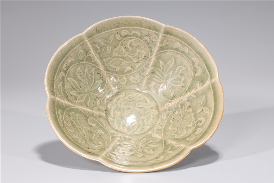 Chinese celadon glazed bowl with 2ad6f9