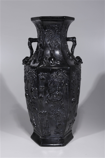 Large Chinese molded black glazed 2ad724