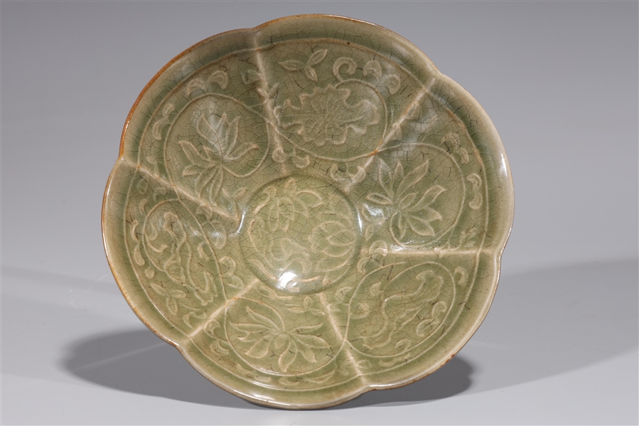 Chinese celadon glazed Yuan style 2ad7ab