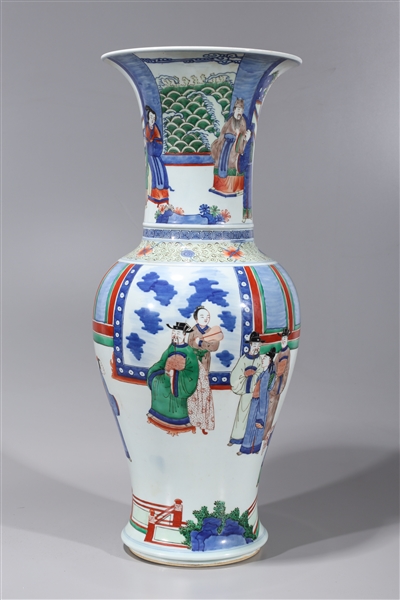 Tall Chinese Kangxi style enameled