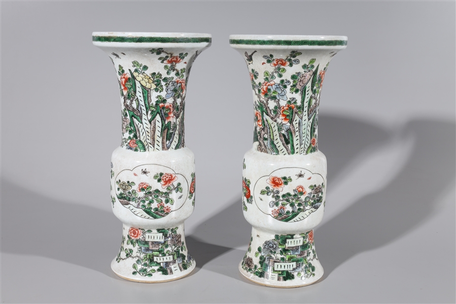 Matching pair of Chinese famille 2ad845