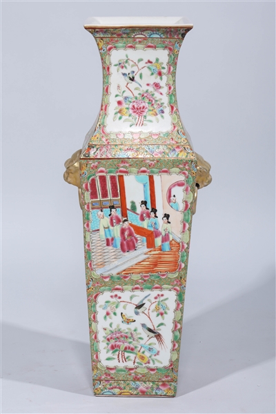 Chinese enameled porcelain famille 2ad84e