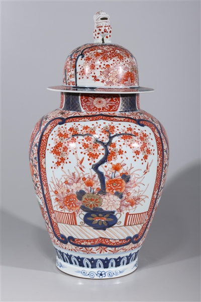 Chinese porcelain covered Imari-style