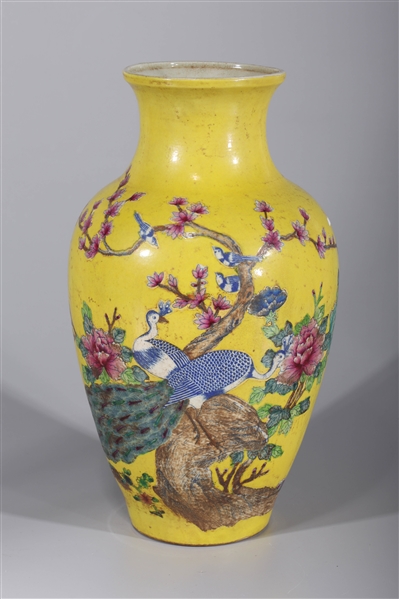 Enameled Chinese vase flat top  2ad878