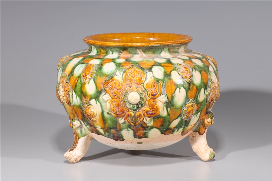 Chinese porcelain three-legged