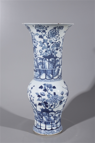 Chinese porcelain blue white 2ad8ab