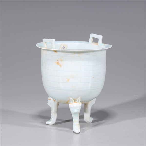 Chinese porcelain bronze form ding  2ad8af