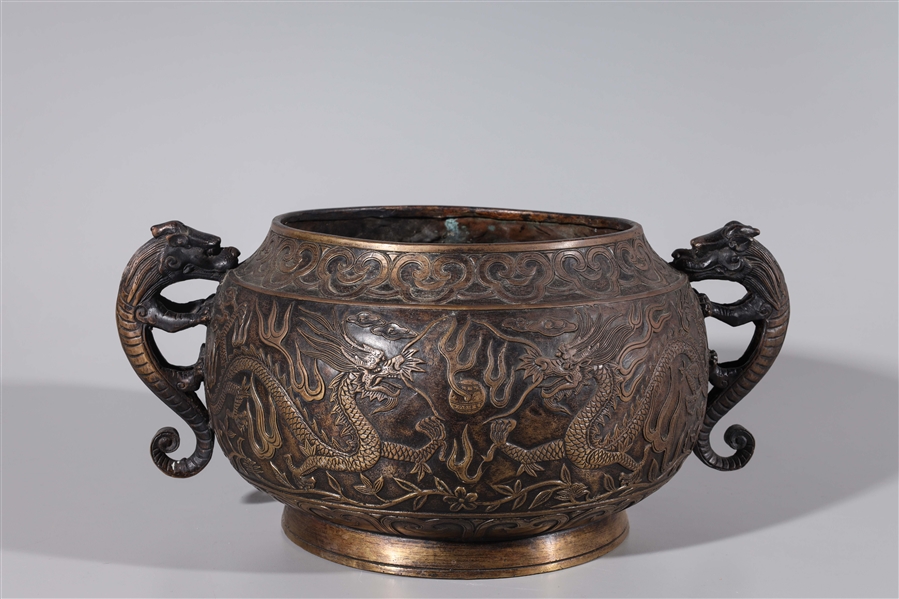 Chinese bronze basin with dragons 2ad8d2