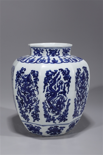 Chinese blue and white porcelain dragon