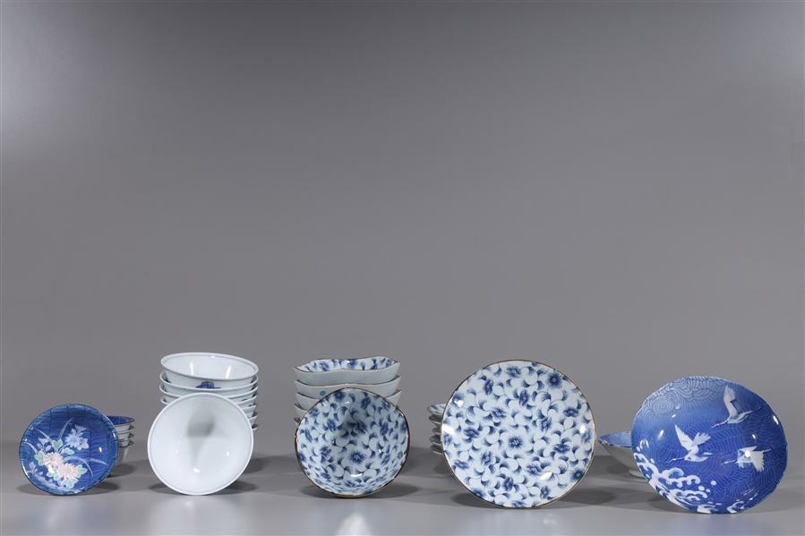 26-piece set of Chinese Porcelain