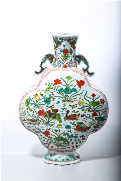 Chinese enameled porcelain flask;