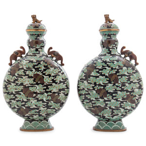 A Pair of Chinese Export Cloisonn  2ae071