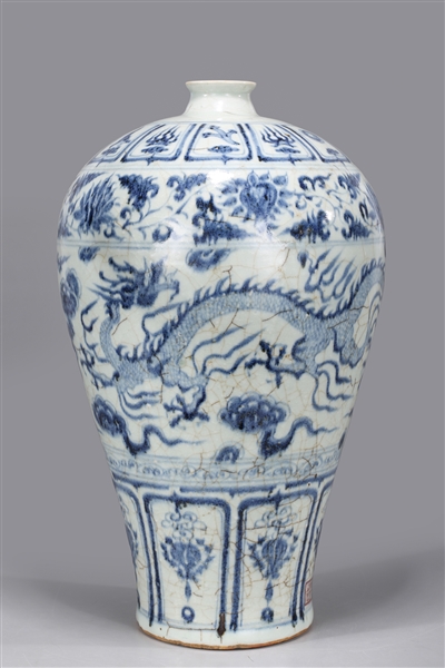 Large Chinese blue and white porcelain 2ab985