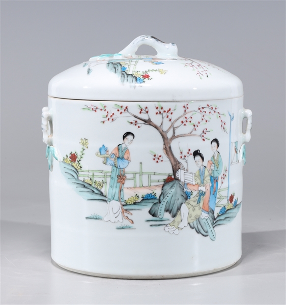 Chinese famille rose enameled porcelain 2ab9a7