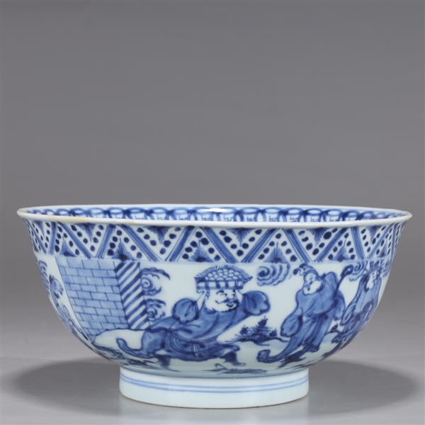 Antique Chinese blue and white 2aba90