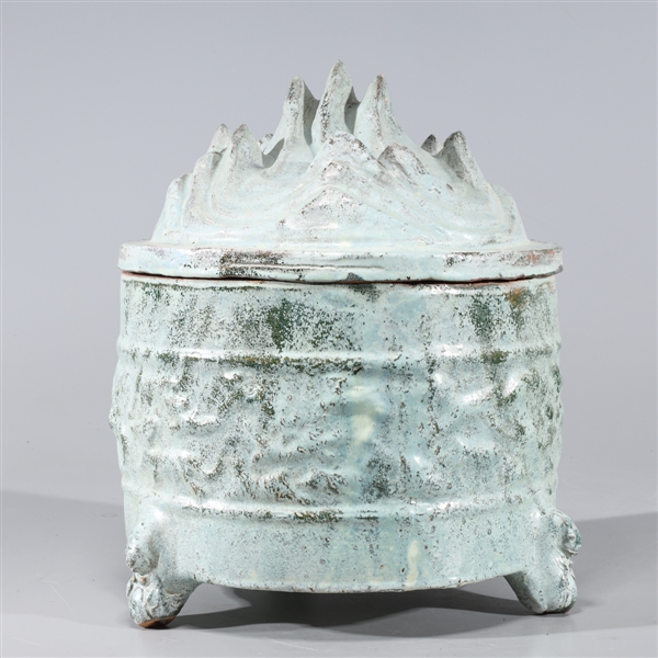 Chinese hill topped tripod censer 2abac9