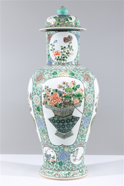 Chinese famille verte enameled 2abada