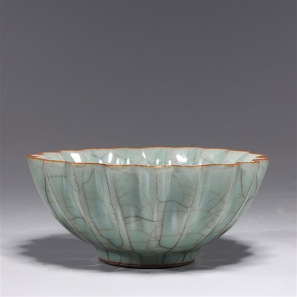 Chinese celadon glazed porcelain 2abaf3