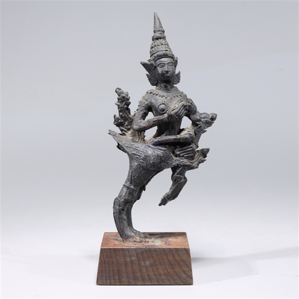 Antique Thai bronze standing figure 2abc09