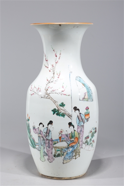 Chinese famille rose enameled porcelain 2abc76