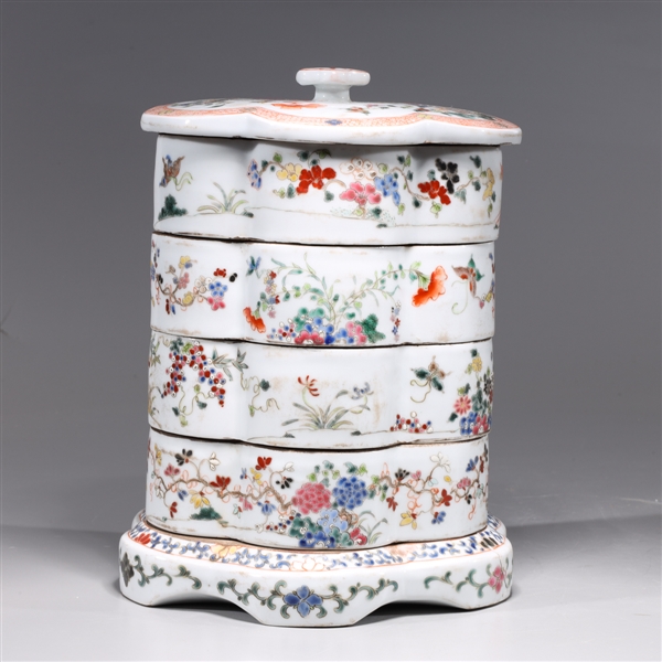 Chinese famille rose enameled porcelain 2abc7f