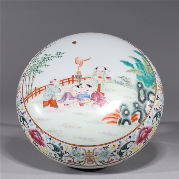 Chinese famille rose enameled porcelain 2abe22