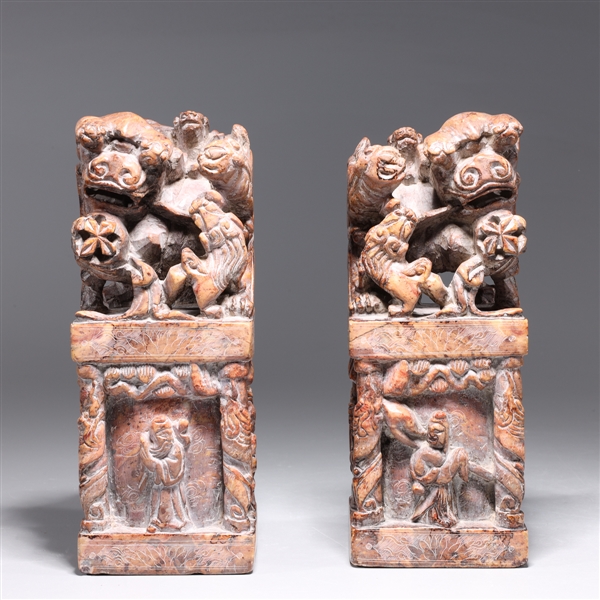 Pair of Chinese elaborately carved 2abe64