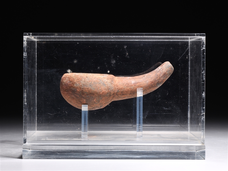 Pre-Columbian ceramic pipe in custom