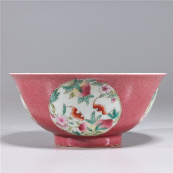 Chinese famille rose enameled porcelain 2ac036