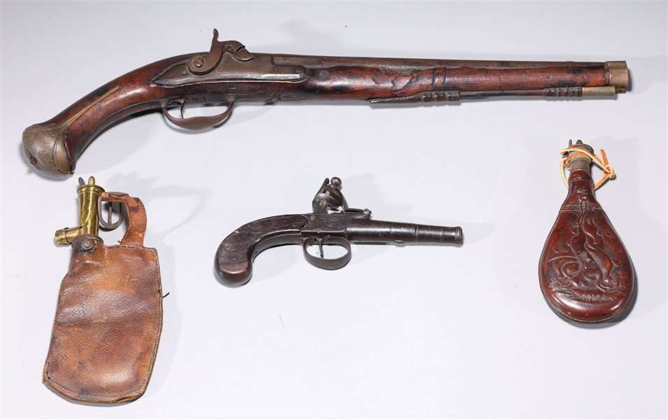 Two antique non functional pistols 2ac086