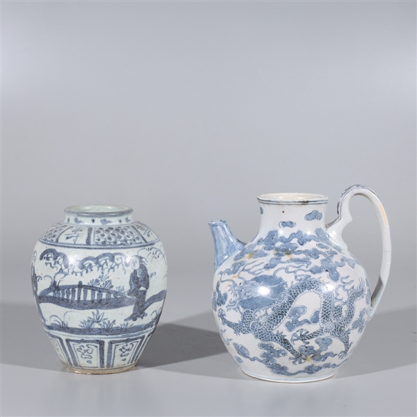 Pair of Chinese blue and white 2ac09e