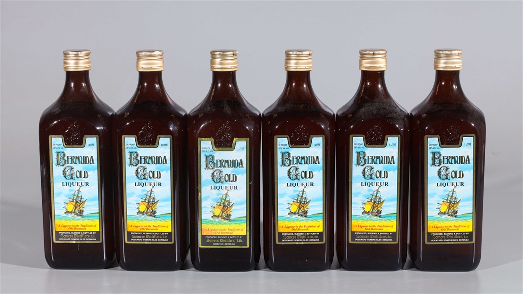 Six bottles of Bermuda Gold liqueur 2ac0ad