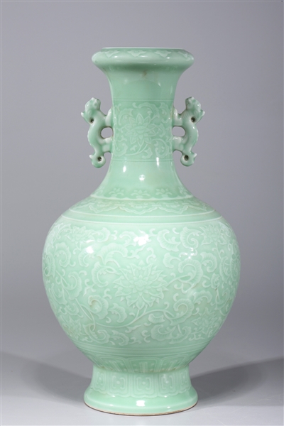 Chinese celadon glazed porcelain 2ac10f