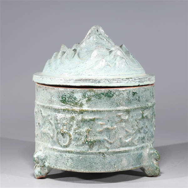 Chinese hill topped crackle glazed 2ac1b1