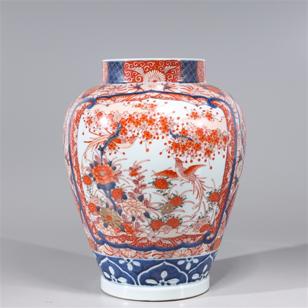 Chinese Imari type enameled porcelain 2ac1b9