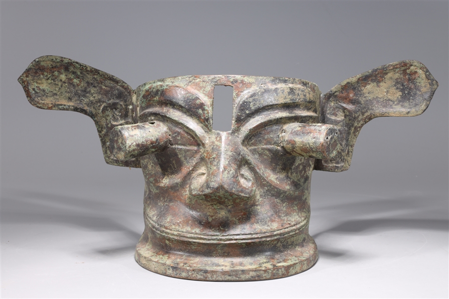 Chinese archaistic bronze metal 2ac200