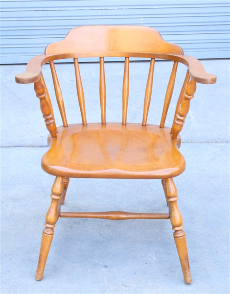 Carved wood arm chair as is condition  2ac236